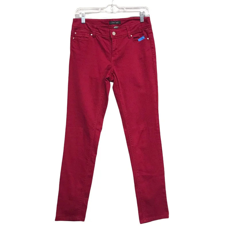 Indigo jeans with a classic denim hueJeans Straight By White House Black Market In Red, Size:2