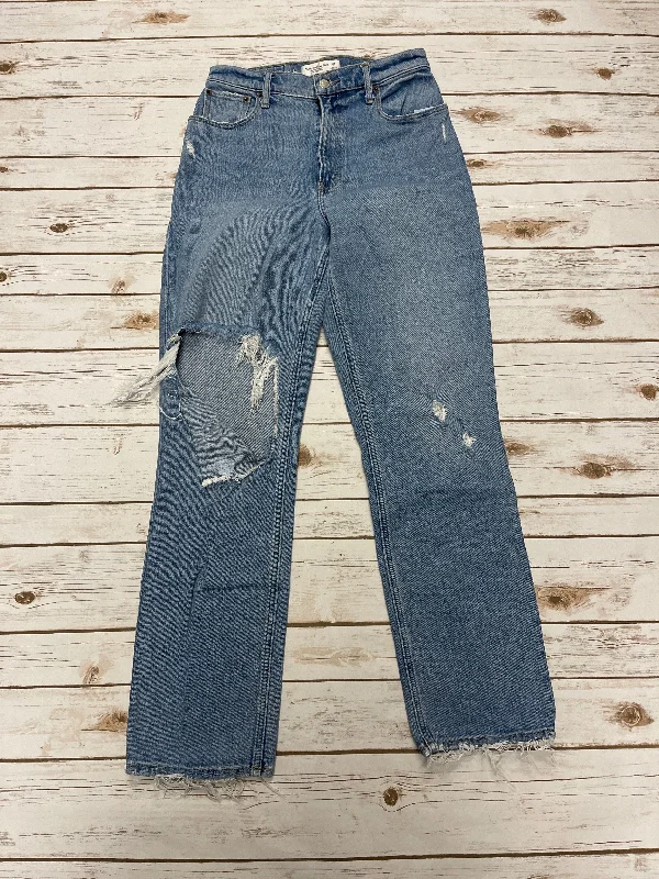 Stretchy jeans with a high cotton content for comfortJeans Straight By Abercrombie And Fitch In Blue Denim, Size: 4