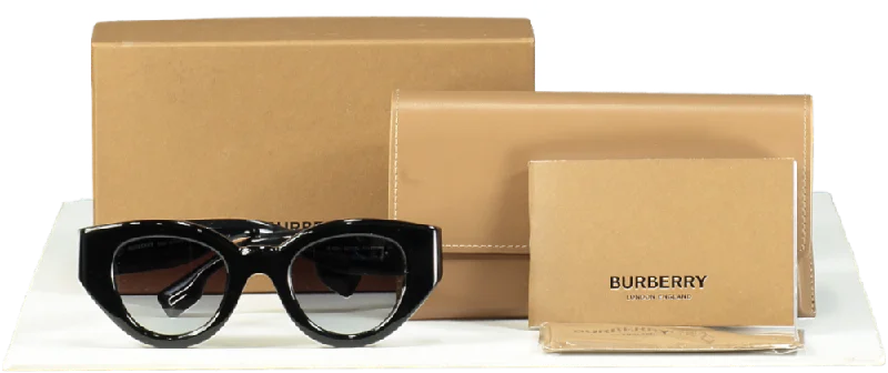 Tunic-style women's sweaterBurberry Black/Grey Gradient Meadow Sunglasses in case& Box OBE4390