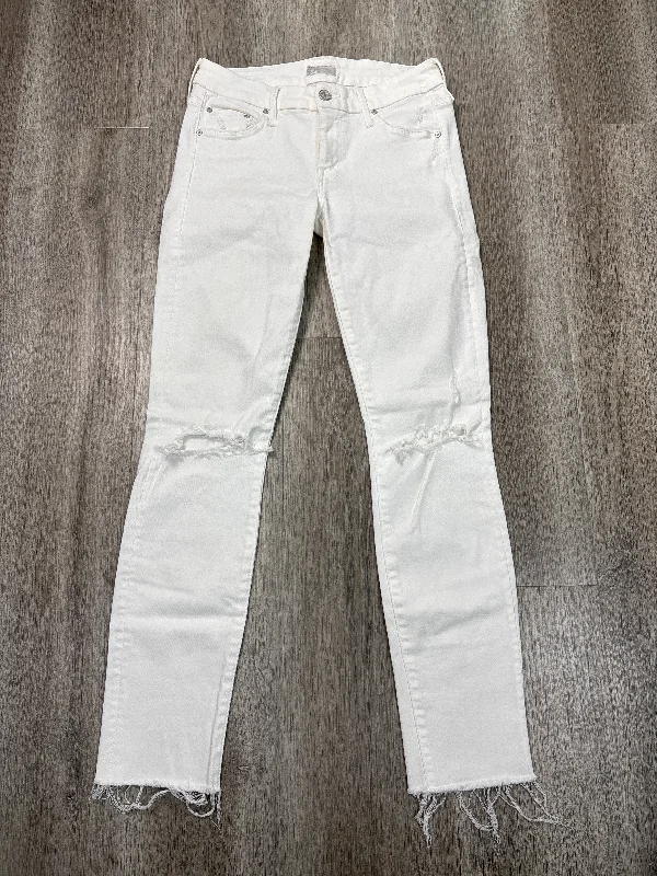 Stretch denim jeans with a low rise and fitted legs for a modern lookJeans Skinny By Mother In White Denim, Size: 0