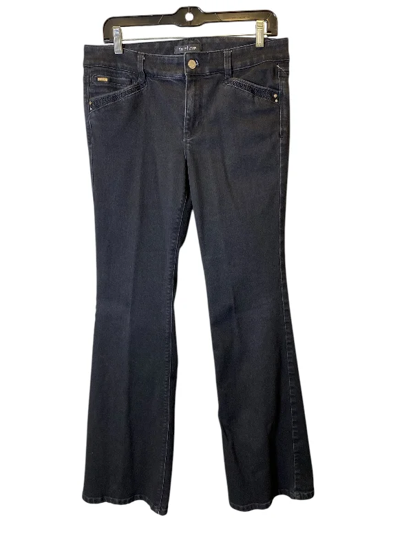 Stretch denim with spandex for added flexibilityJeans Flared By White House Black Market In Black, Size: 10