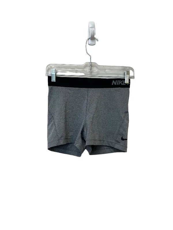 Layering women's pantsGrey Athletic Shorts Nike Apparel, Size M