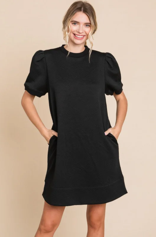 Low-cut dresses for womenBlack Textured Dress